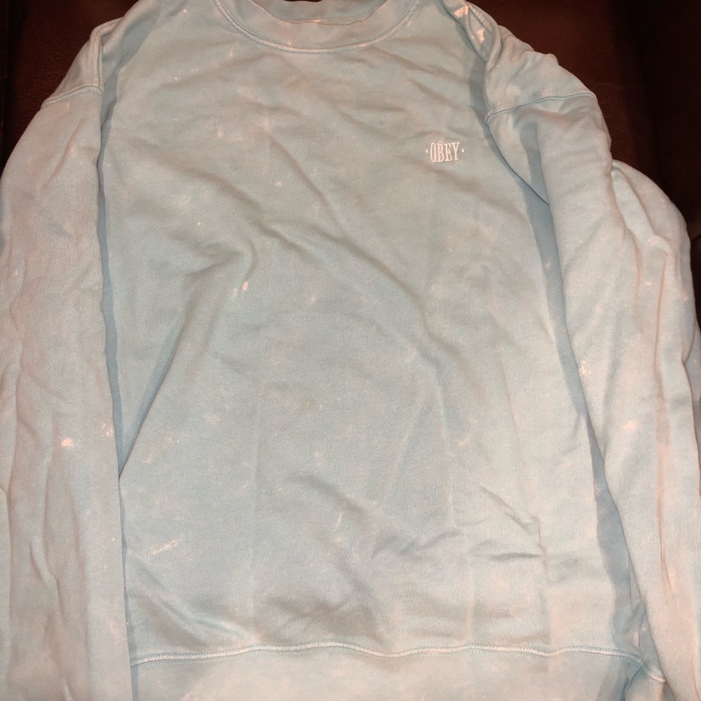 Selling because my ex gave it to me